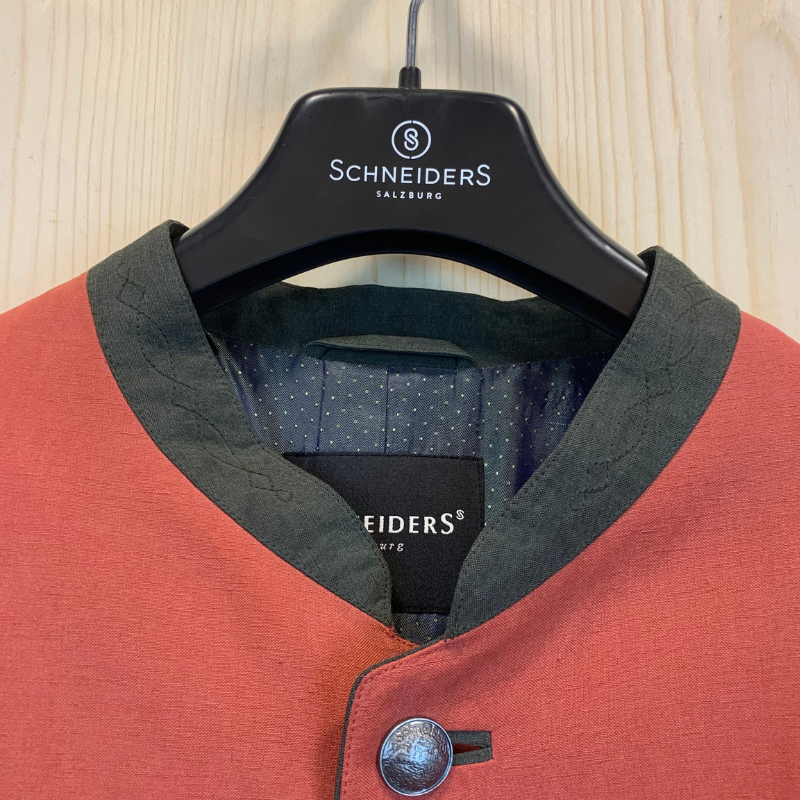 Veste Autrichienne Schneiders en Soie/Lin - Seconde Main