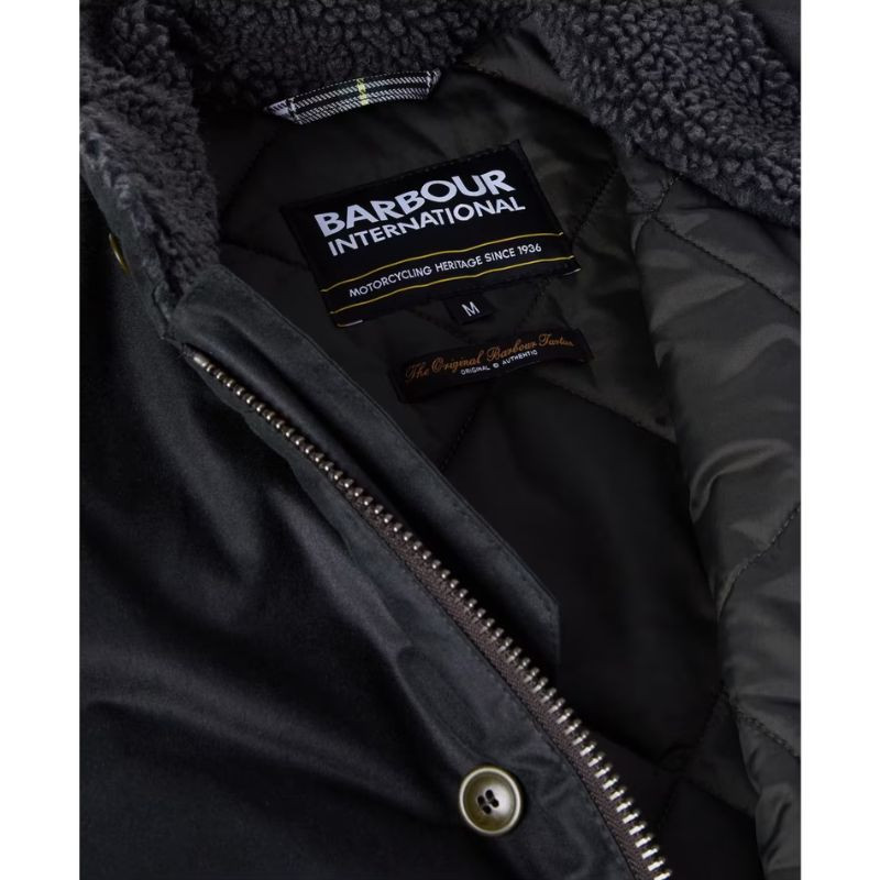 Mayburn Barbour International geoliede jas