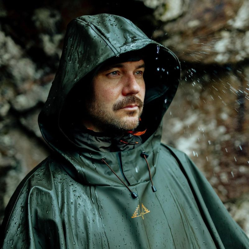 Crest Swedteam regenponcho