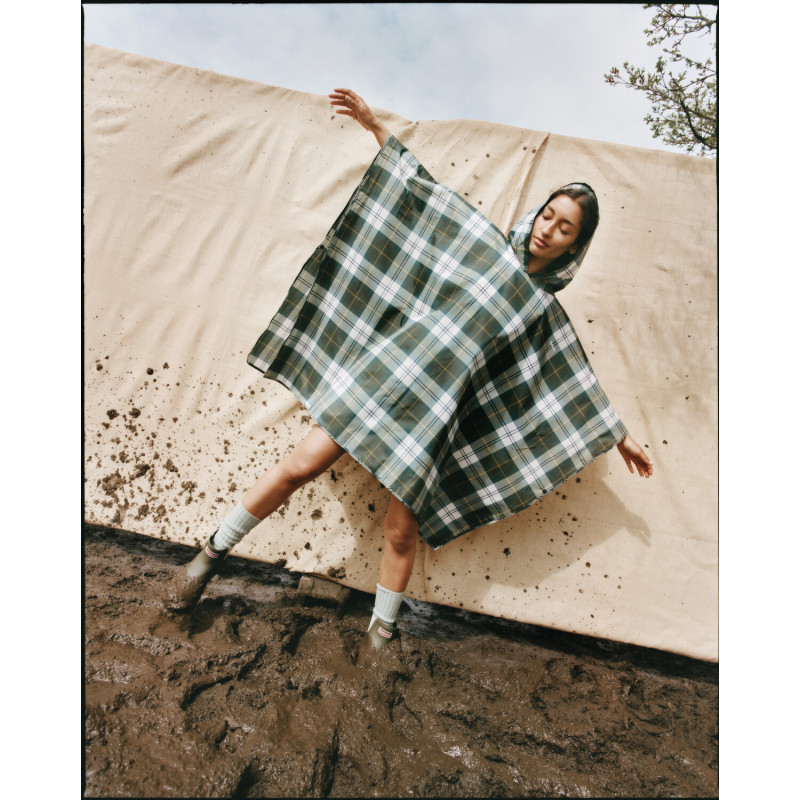 Poncho Tartan Showerproof Barbour