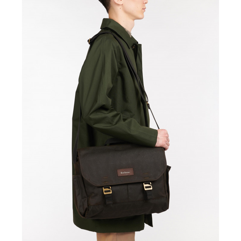 Sacoche huilée Essential Barbour